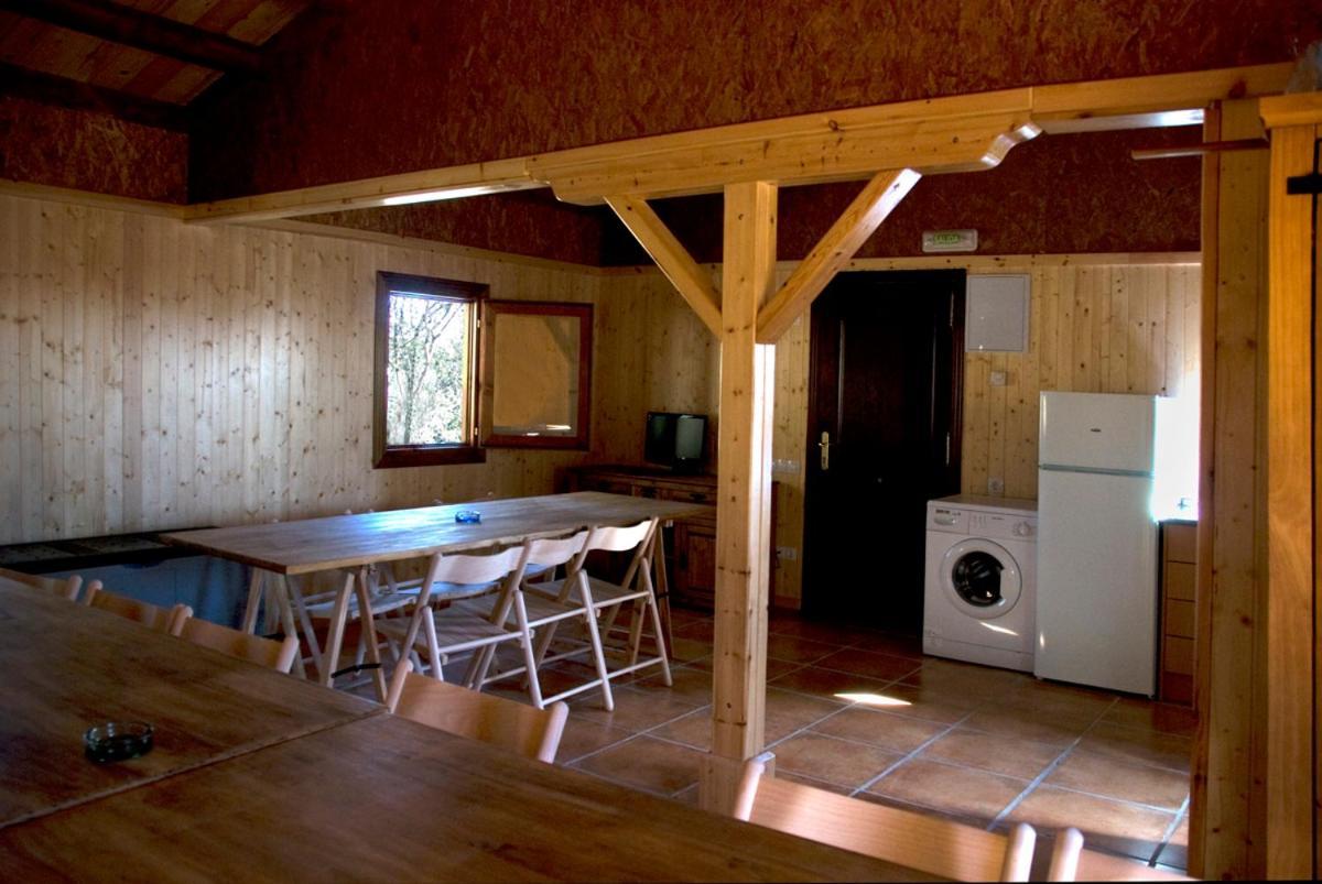 Camping Casa Fausto Cerca De Dinopolis Formiche Alto Eksteriør billede