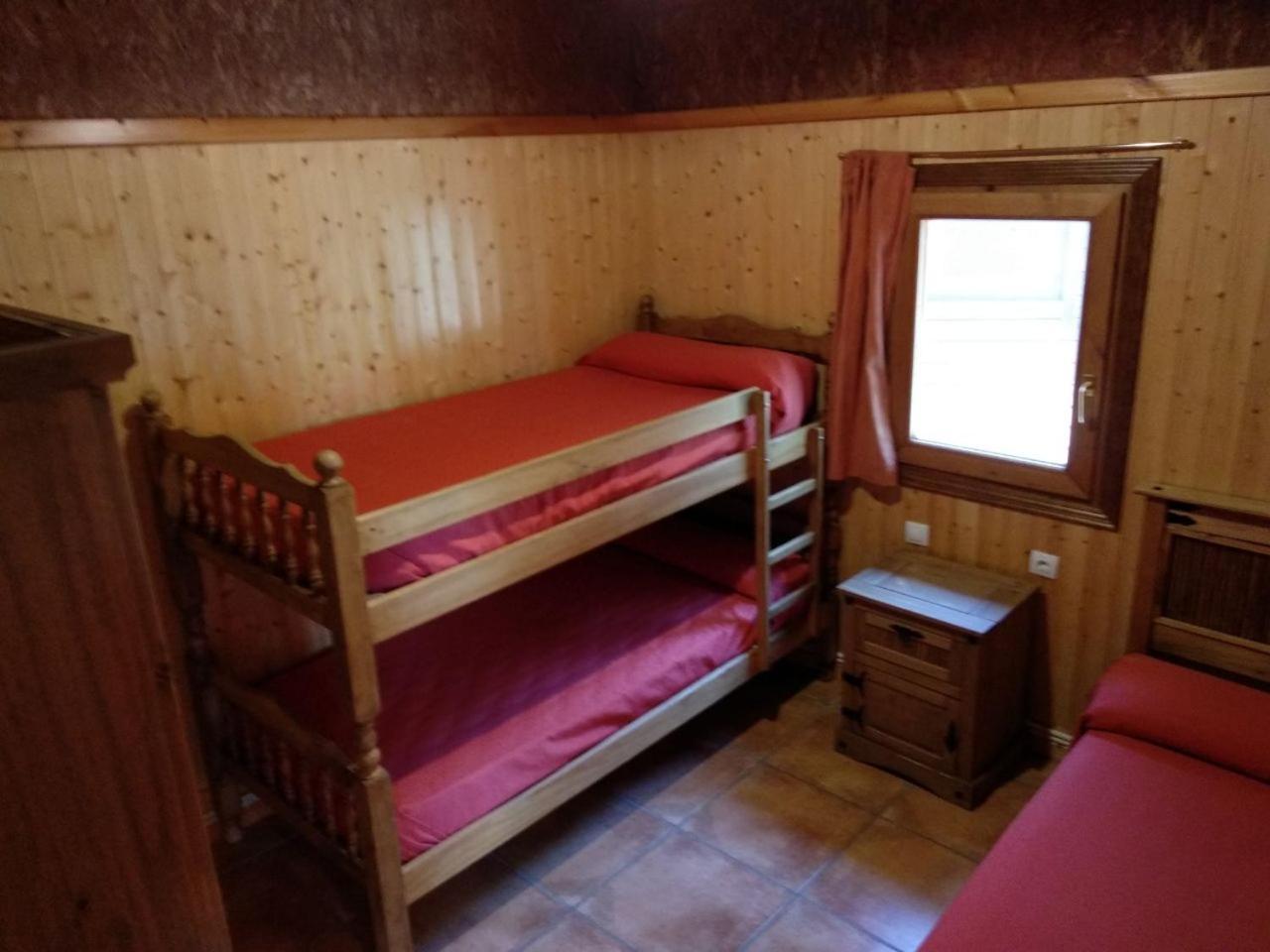 Camping Casa Fausto Cerca De Dinopolis Formiche Alto Eksteriør billede