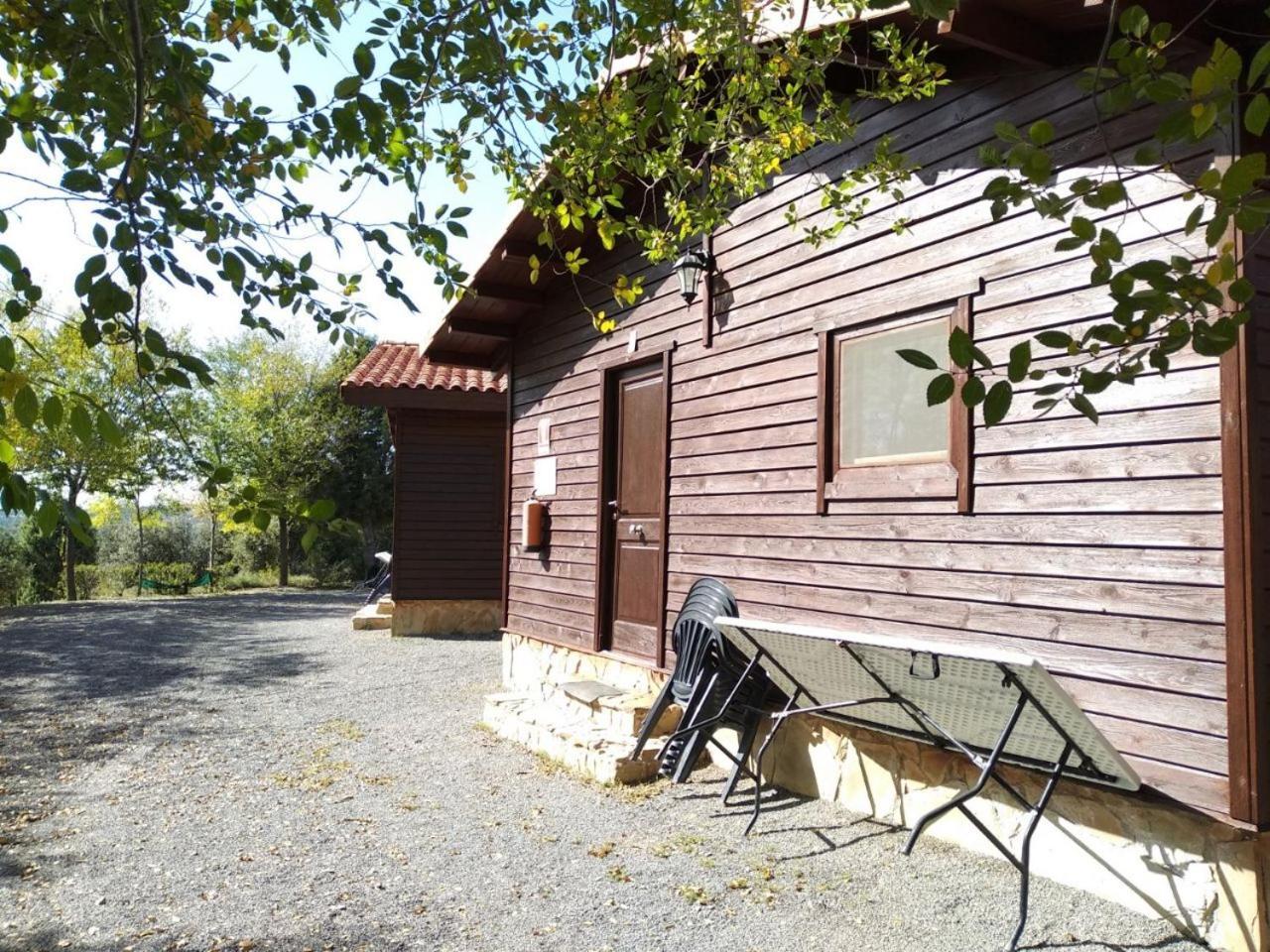 Camping Casa Fausto Cerca De Dinopolis Formiche Alto Eksteriør billede