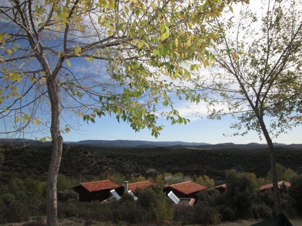 Camping Casa Fausto Cerca De Dinopolis Formiche Alto Eksteriør billede
